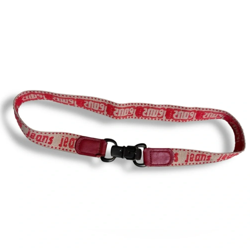 VINTAGE Red & Tan Elastic Belt “Jeans” with Metal Buckle